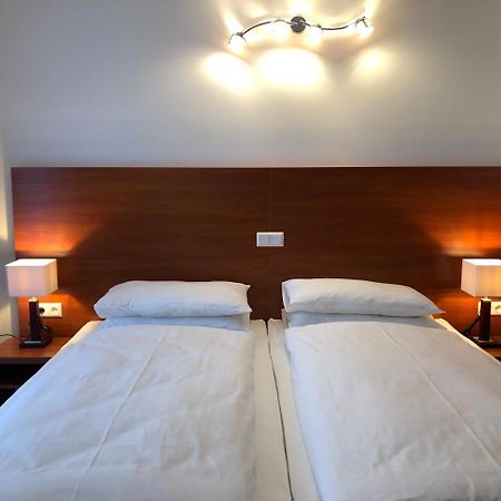 Hotel Mirabell Erlangen Extérieur photo