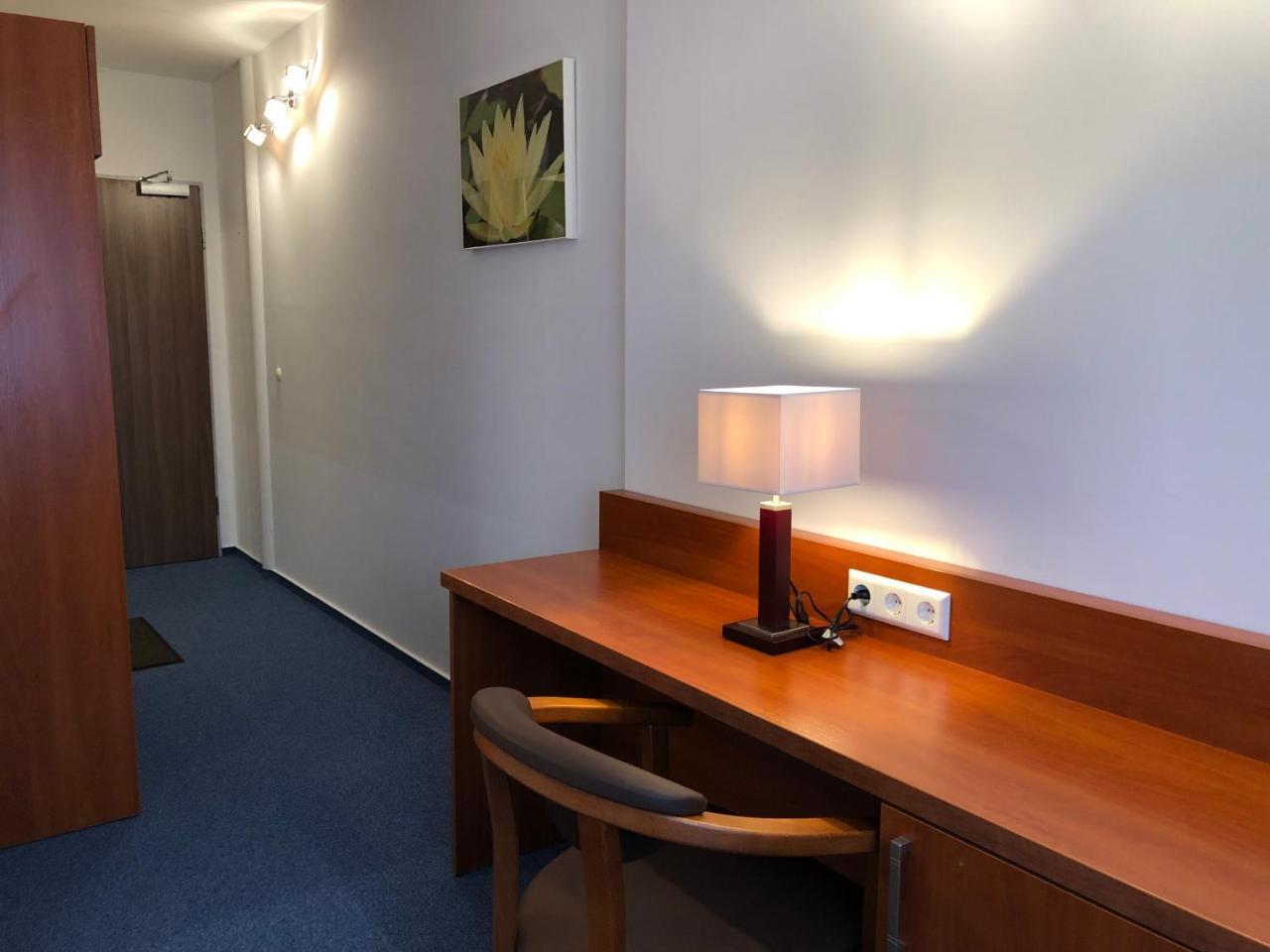 Hotel Mirabell Erlangen Extérieur photo