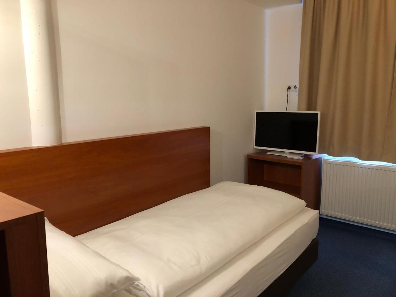 Hotel Mirabell Erlangen Extérieur photo