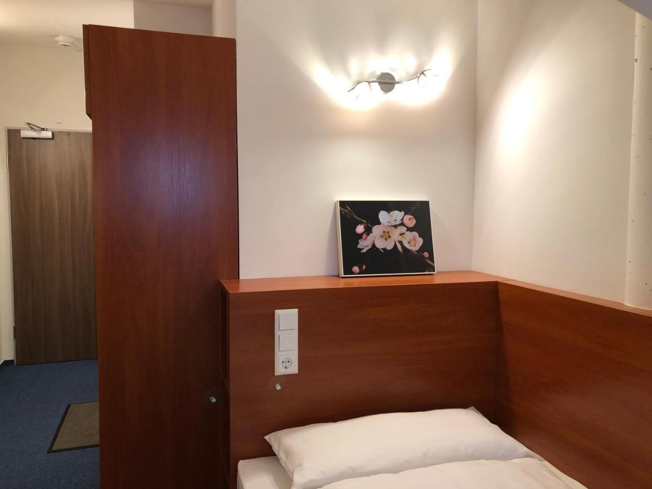 Hotel Mirabell Erlangen Extérieur photo